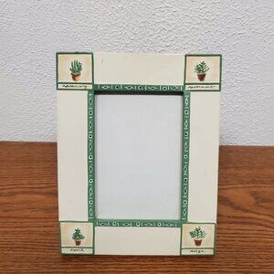 Picture Fram - Pfaltzgraff Accents Naturewood by Burnes of Boston 1999 5" x 7"